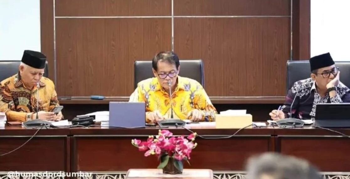 DPRD Sumbar Gelar Rapat Kerja Bahas Tentang RTRW Sumbar