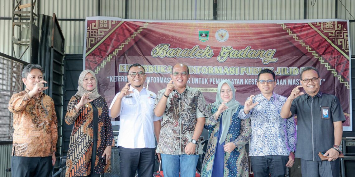 Saat Baralek Gadang KI, Ketua DPRD Sumbar Tegaskan Informasi Publik Merupakan Hak Masyarakat