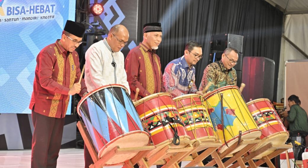 Expo SMK Digelar di Payakumbuh, Supardi Sebut Lulusan SMK Mesti Bisa Jadi Penyedia Lapangan Pekerjaan