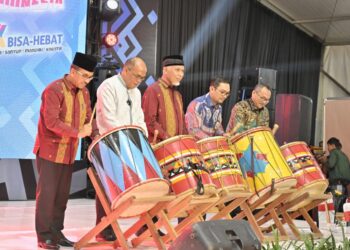 Expo SMK Digelar di Payakumbuh, Supardi Sebut Lulusan SMK Mesti Bisa Jadi Penyedia Lapangan Pekerjaan