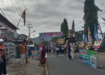 Anggota DPRD Sumbar Nurfirmanwansyah Lepas Peserta Rost  Smansa Competition IV 2024