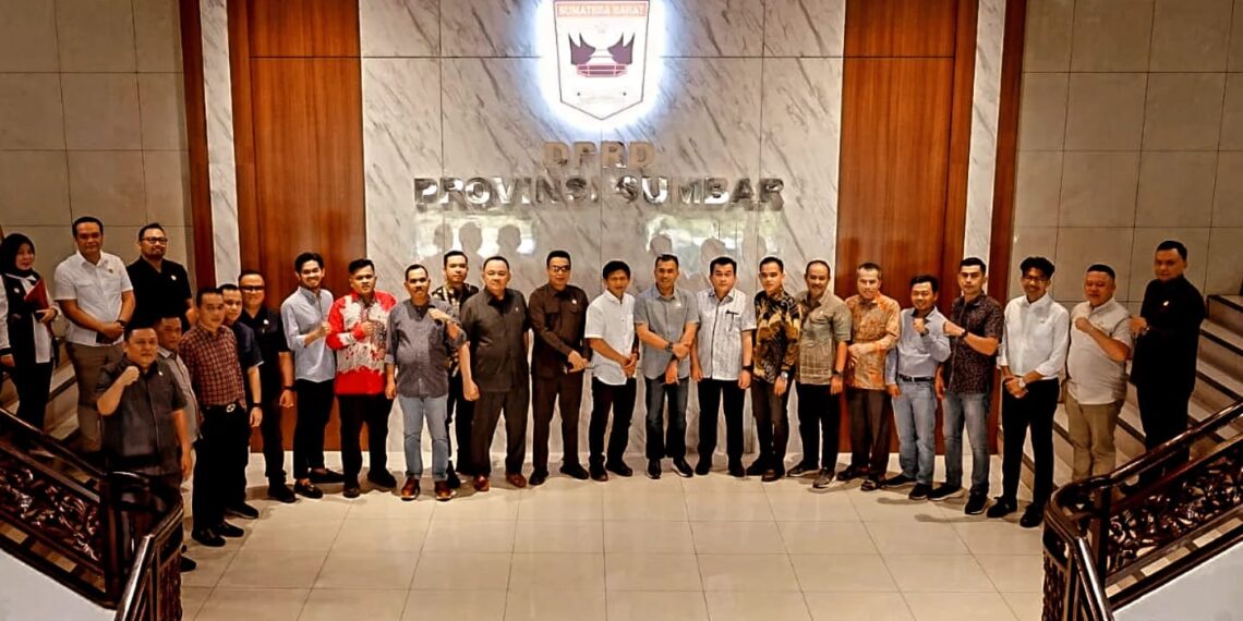 Dukung Kinerja Dewan, Sekretariat DPRD Sumbar Terus Tingkatkan Pelayanan