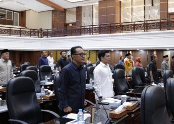 Fraksi-fraksi DPRD Sumbar Sampaikan Pandangan Umum RAPBD 2025