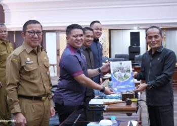 Fraksi DPRD Sumbar Sampaikan Pandangan Akhir Ranperda tentang Kemudahan Berusaha