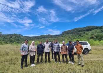 Komisi I DPRD Sumbar Dorong Pemasangan Rambu Larangan Berhenti di Kelok Sembilan