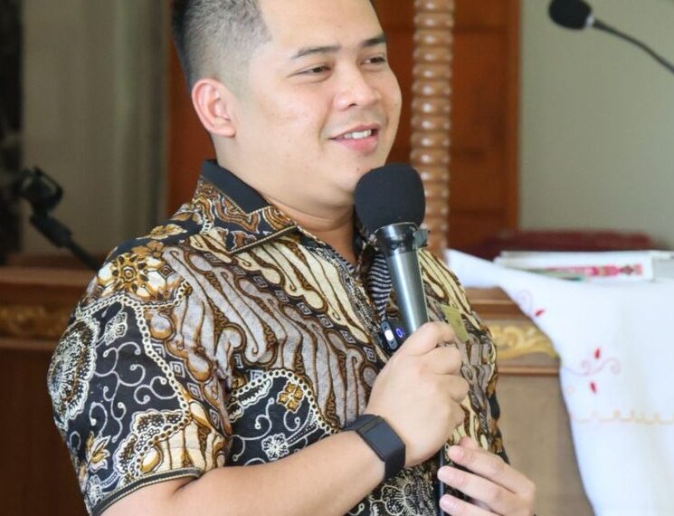 Wakil Ketua DPRD Sumbar, Iqra Chissa Putra, Buka Kewirausahaan Expo Student Entrepreneurship di Universitas Ekasakti Padang